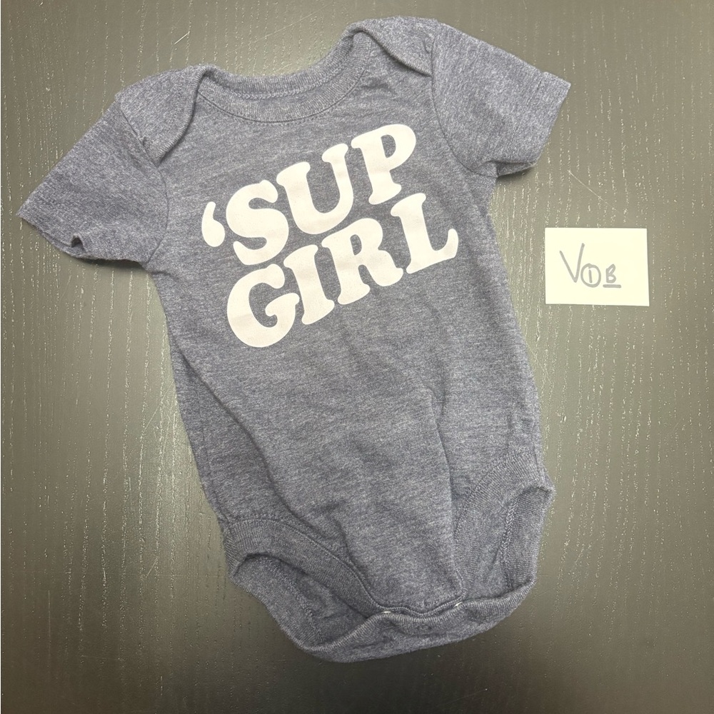 ⭐️5/$10.00⭐️ The Children’s Place 0-3m ‘Sup Girl’ Onesie